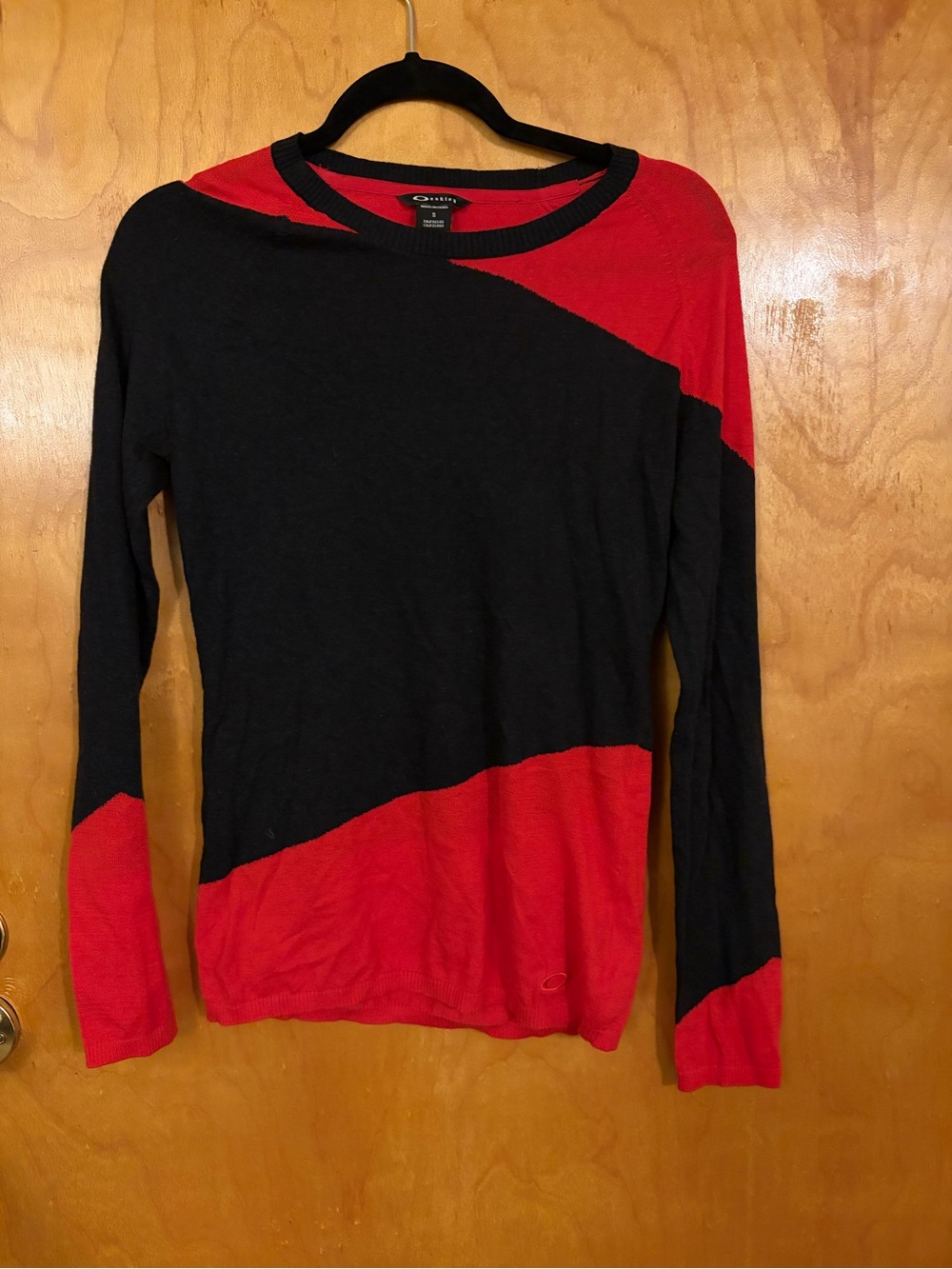 Oakley Black and Red Diagonal Colorblock Crewneck Top - Women